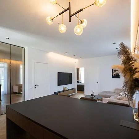 Modern House With Terrace Kaunas
